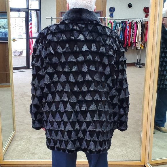 Like New Black dyed Ranch Mink Fur Diamond Cut Zip Jacket - Picture 2 of 3